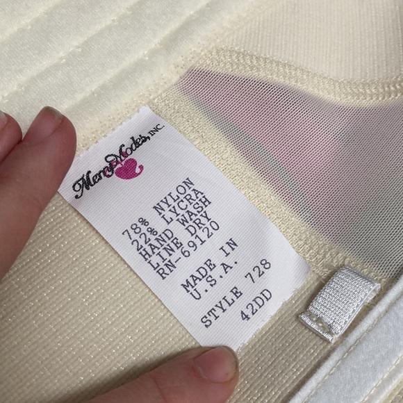 Flattering Me Bra - Picture 4 of 6